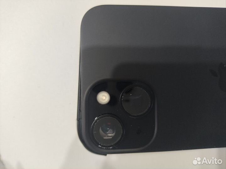 iPhone 15, 128 ГБ