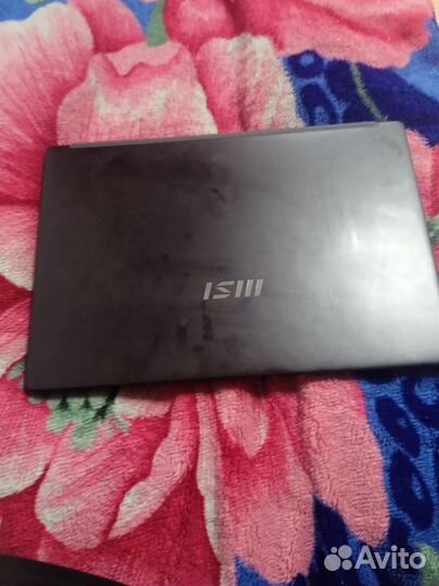 Ноутбук msi