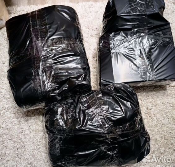 Невостребованные мешки коробки с товаром