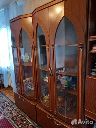 Стенка в гостиную бу