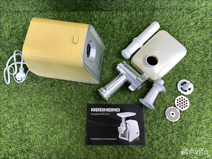 Мясорубка Redmond RMG-1217
