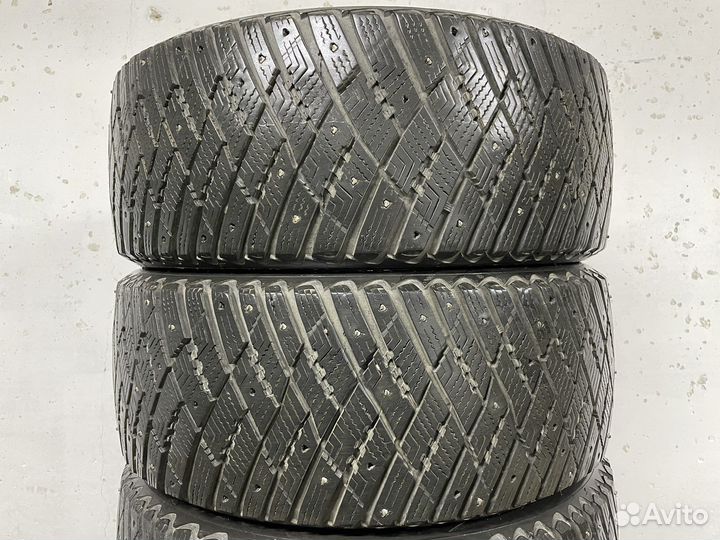 Goodyear Ultragrip Ice Arctic 225/45 R17 94T