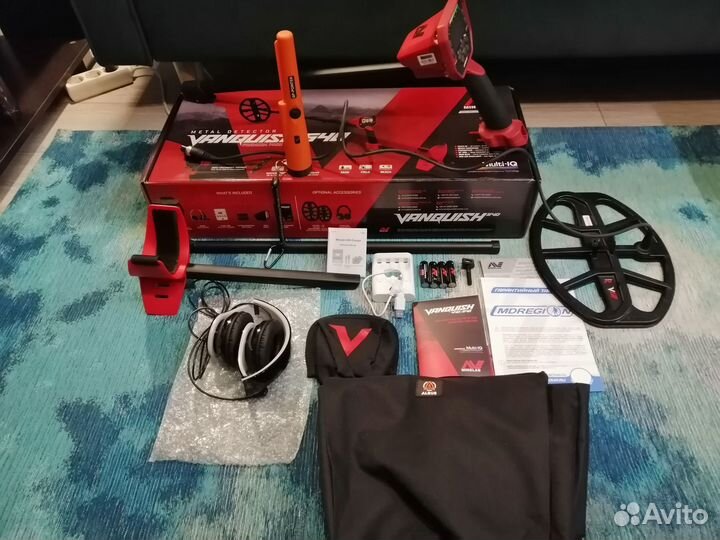Металлоискатель minelab vanquish 540 + аксессуары