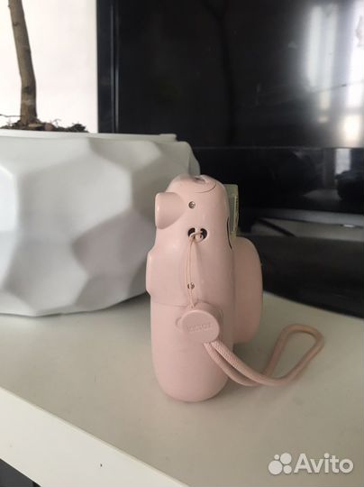 Фотоаппарат instax