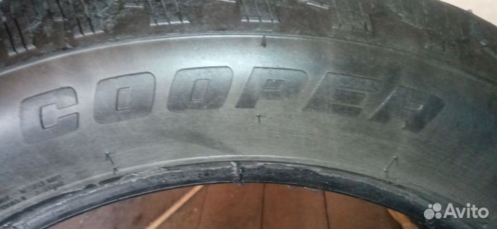 Cooper Weather-Master S/T 2 215/55 R17