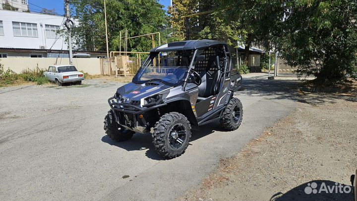 BRP commander 1000LTD