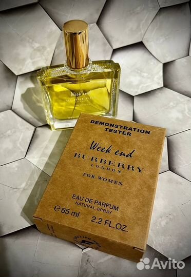 Weekend for Women Burberry для женщин