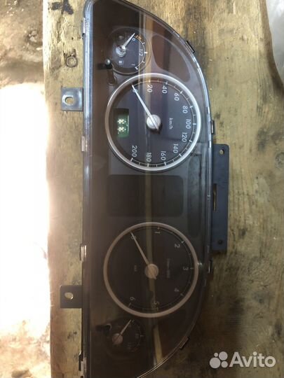 Щиток понели приборов газель (на запчасти )
