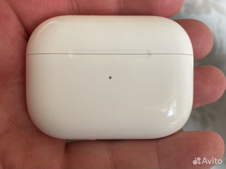 Кейс без наушников для airpods pro