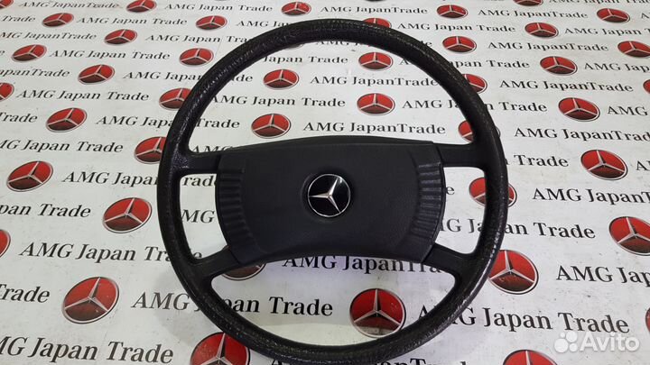 Руль в сборе на Mercedes-Benz W116 W123