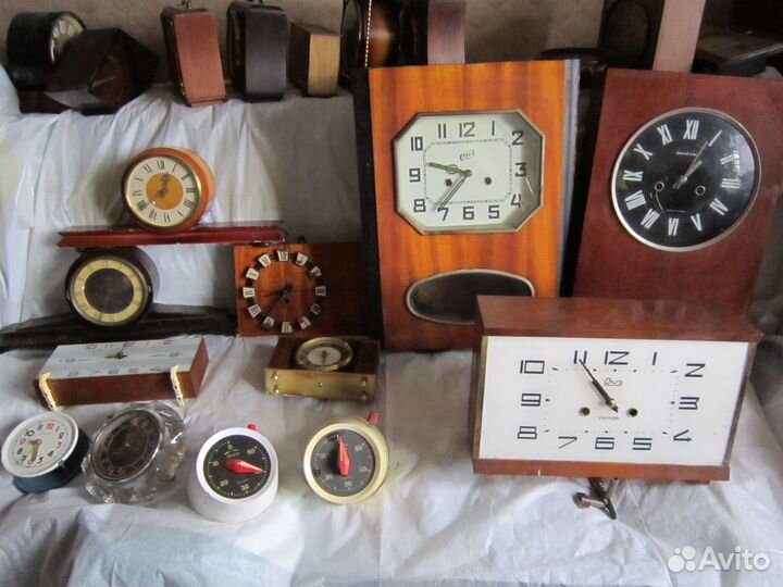 Корпус настольных часов янтарь СССР