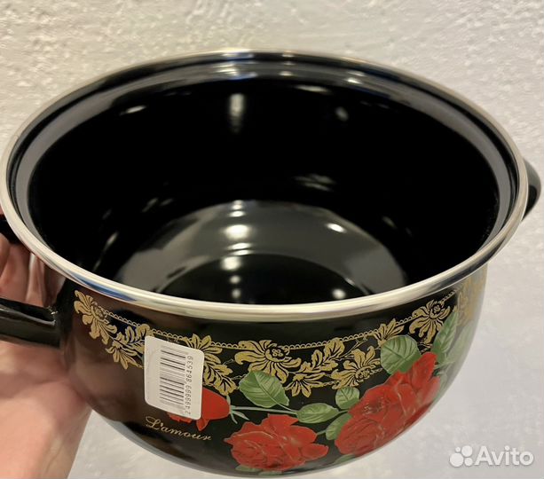 Кастрюля эмалированная новая
