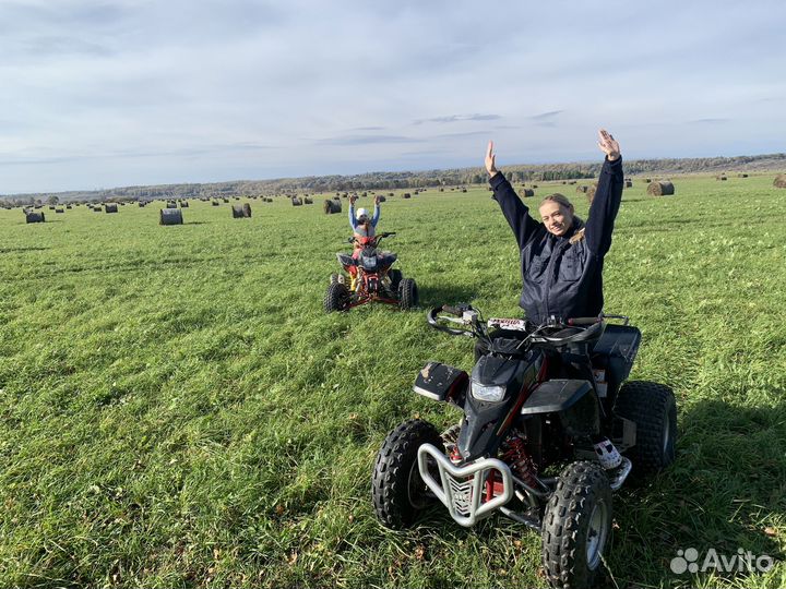 Продам квадроцикл Ямаха бластер yfs 200