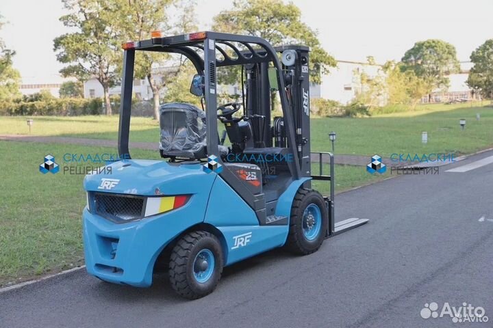 Вилочный погрузчик TRF D25-3Х