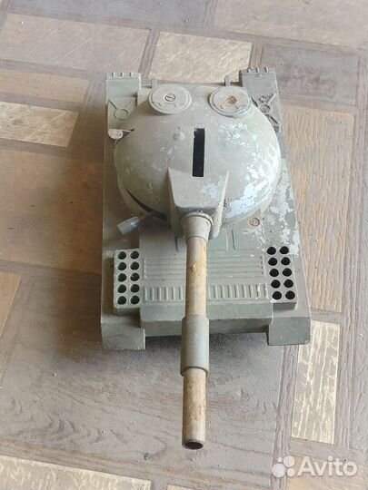 Игрушка танк СССР