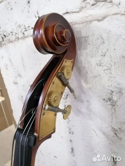 Контрабас 1/2 массив