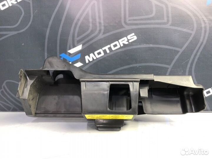 Отсек под инструмент Audi A6 C6 AUK 2005