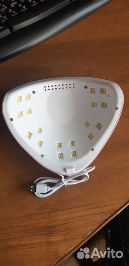 Уф лампа для сушки ногтей