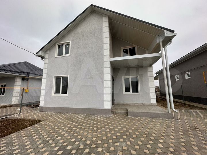 Дом 143 м² на участке 4,5 сот.