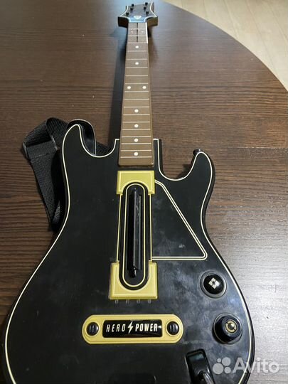 Guitar Hero контроллер гитара