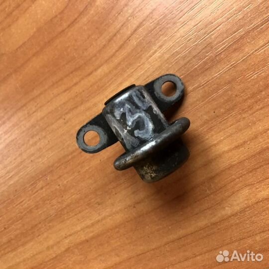 Регулятор давления топлива Audi Q7 2005 2015