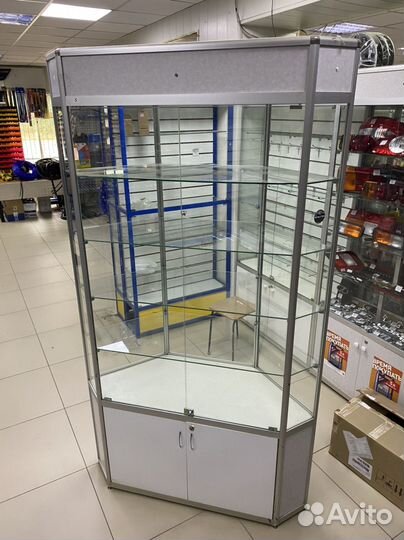 Витрина стелаж