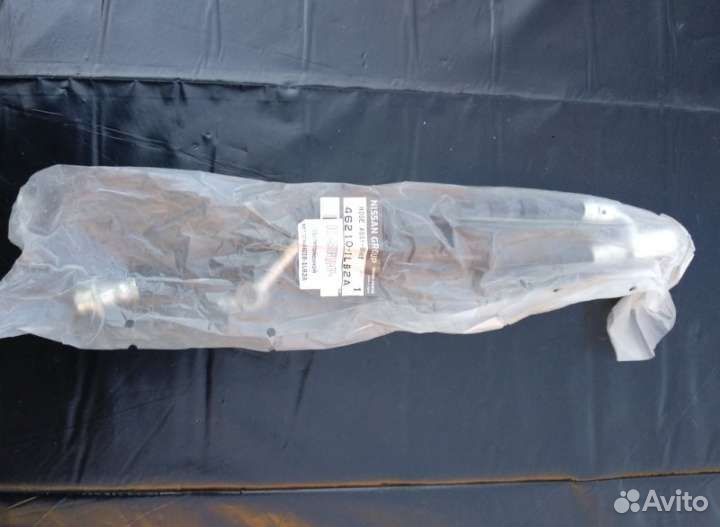 Шланг тормозной правый Nissan Patrol Y62