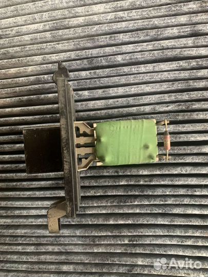 Резистор регулятор мотора печки Форд Фокус 3 ориг