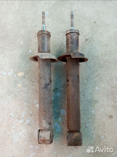 Задние амортизаторы ваз 2110