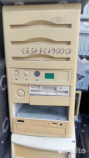 Корпуса компьютерные старые ат