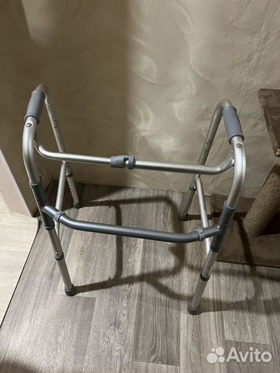 Ходунки для взрослых