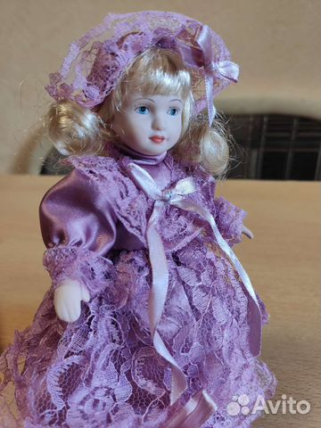 Керамическая кукла