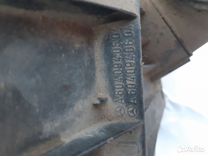 Корпус воздушного фильтра W210