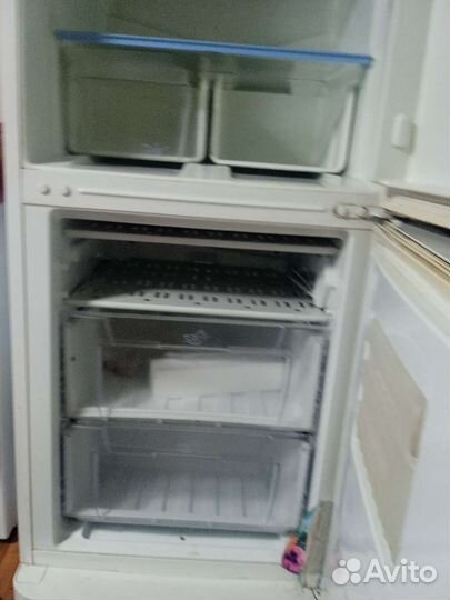 Двухкамерный холодильник Индезит