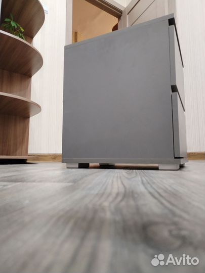 Тумба прикроватная