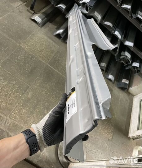 Порог правый BMW 3 E46 (Klokkerholm)