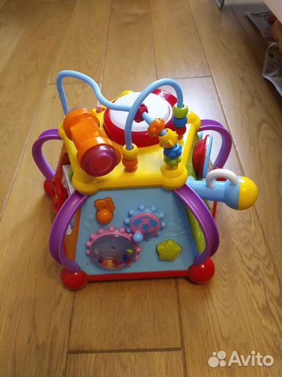 Развивающие игрушки для малышей