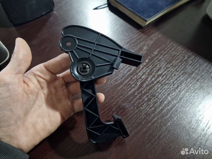 Ручка открывания капота Audi A4 B6, A4 B7 (Новая)