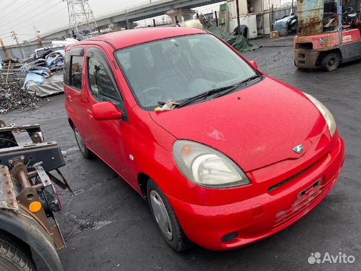 Тросик ручника Toyota Funcargo NCP20