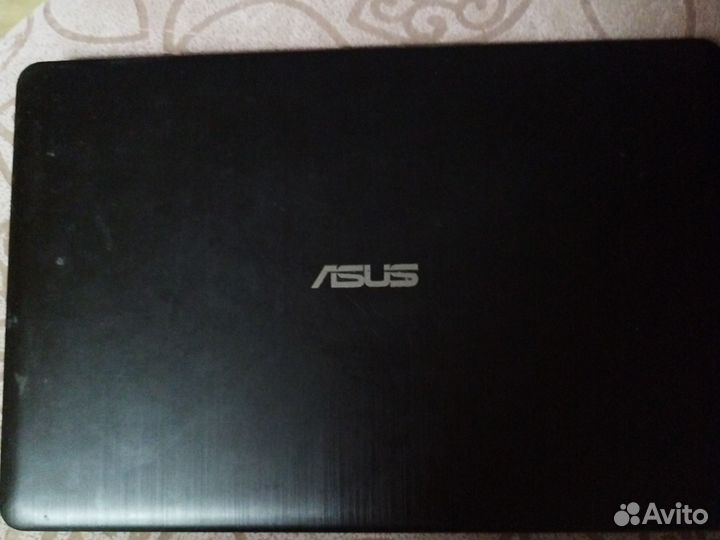 Ноутбук asus