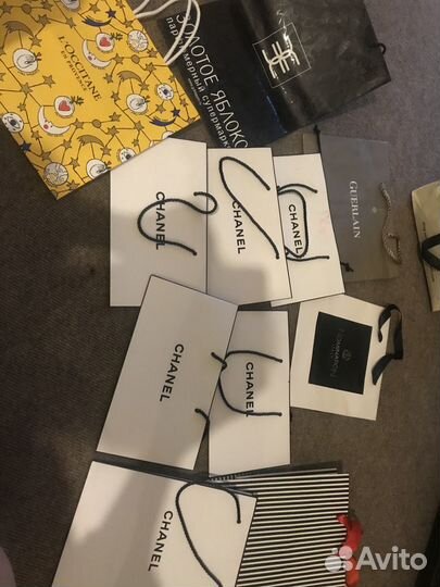 Брендовые пакеты, косметичка