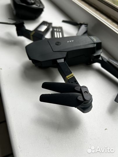 Квадрокоптер с камерой