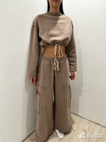 Спортивный костюм кроп свитшот + карго