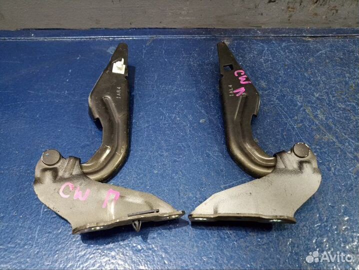 Петли капота Mitsubishi Outlander Xl CW