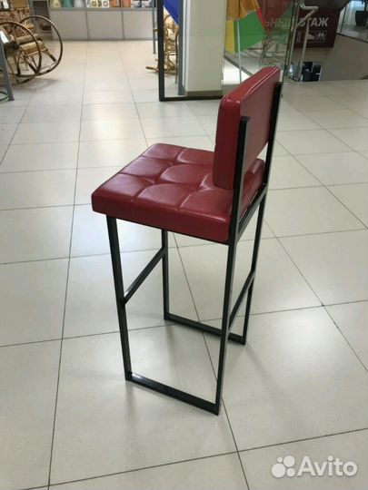 Барные стулья для кафе