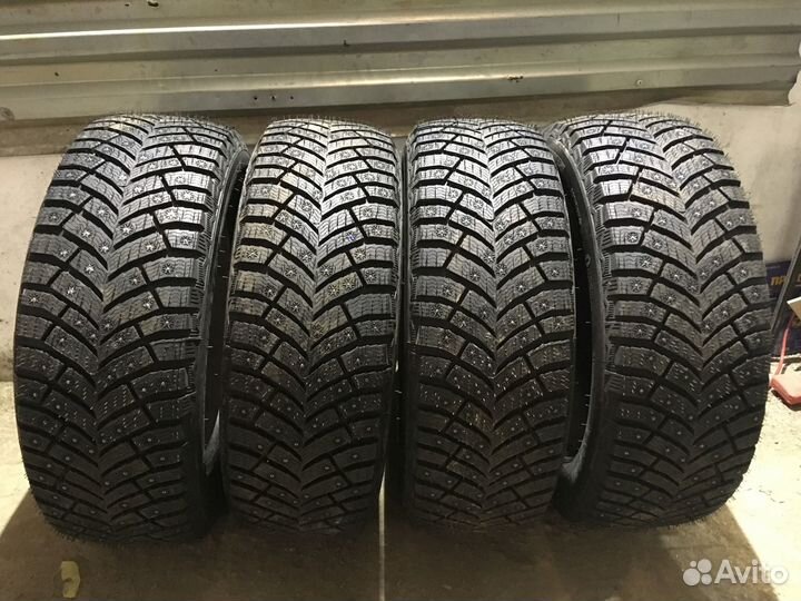 Michelin X-Ice North 4 225/45 R19 122