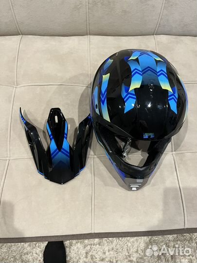 Мото шлем кроссовый