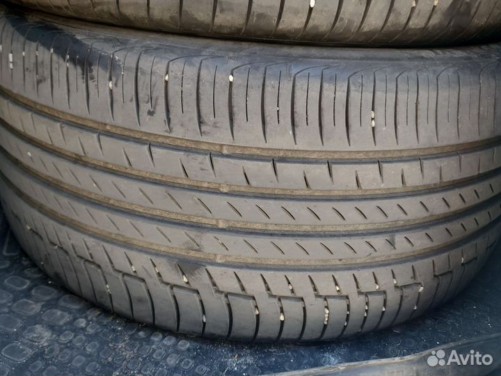 Continental PremiumContact 6 SUV 275/40 R22 и 315/35 R22 Y