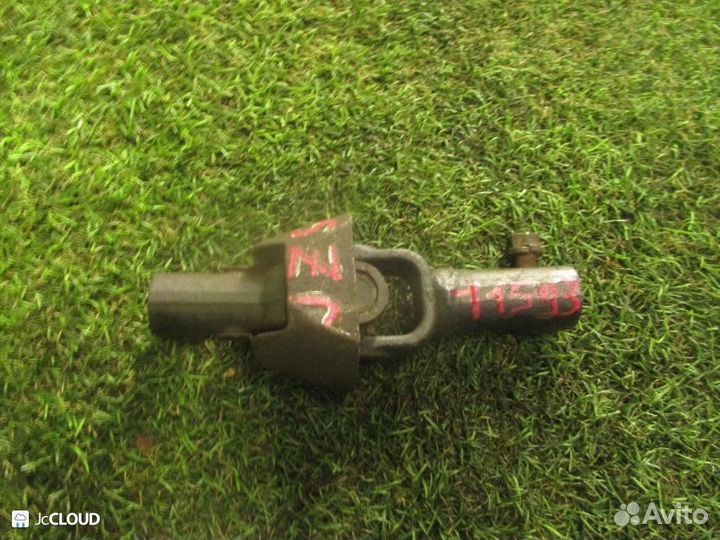 Рулевой карданчик на toyota aristo JZS160 2JZ-GE