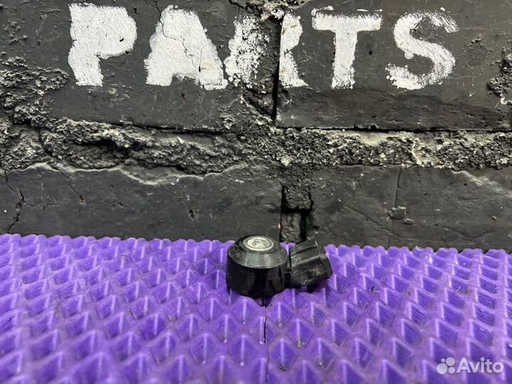 Датчик детонации Nissan Dualis J10-012805 MR20DE